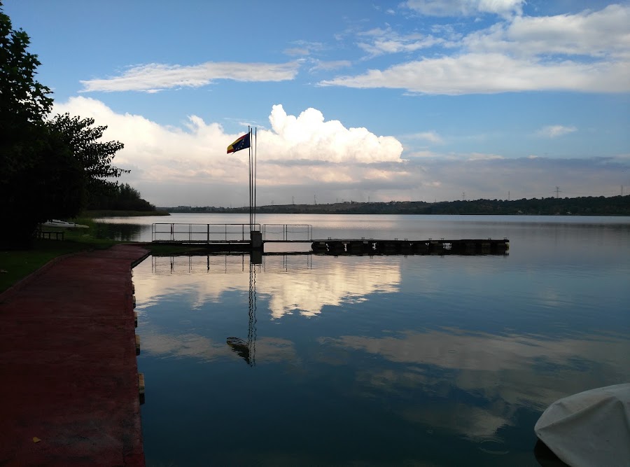 Club Náutico Serranillos