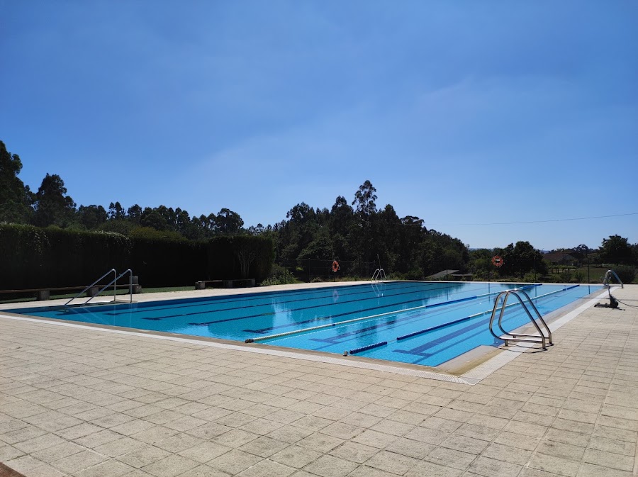 Piscina Municipal de Vedra