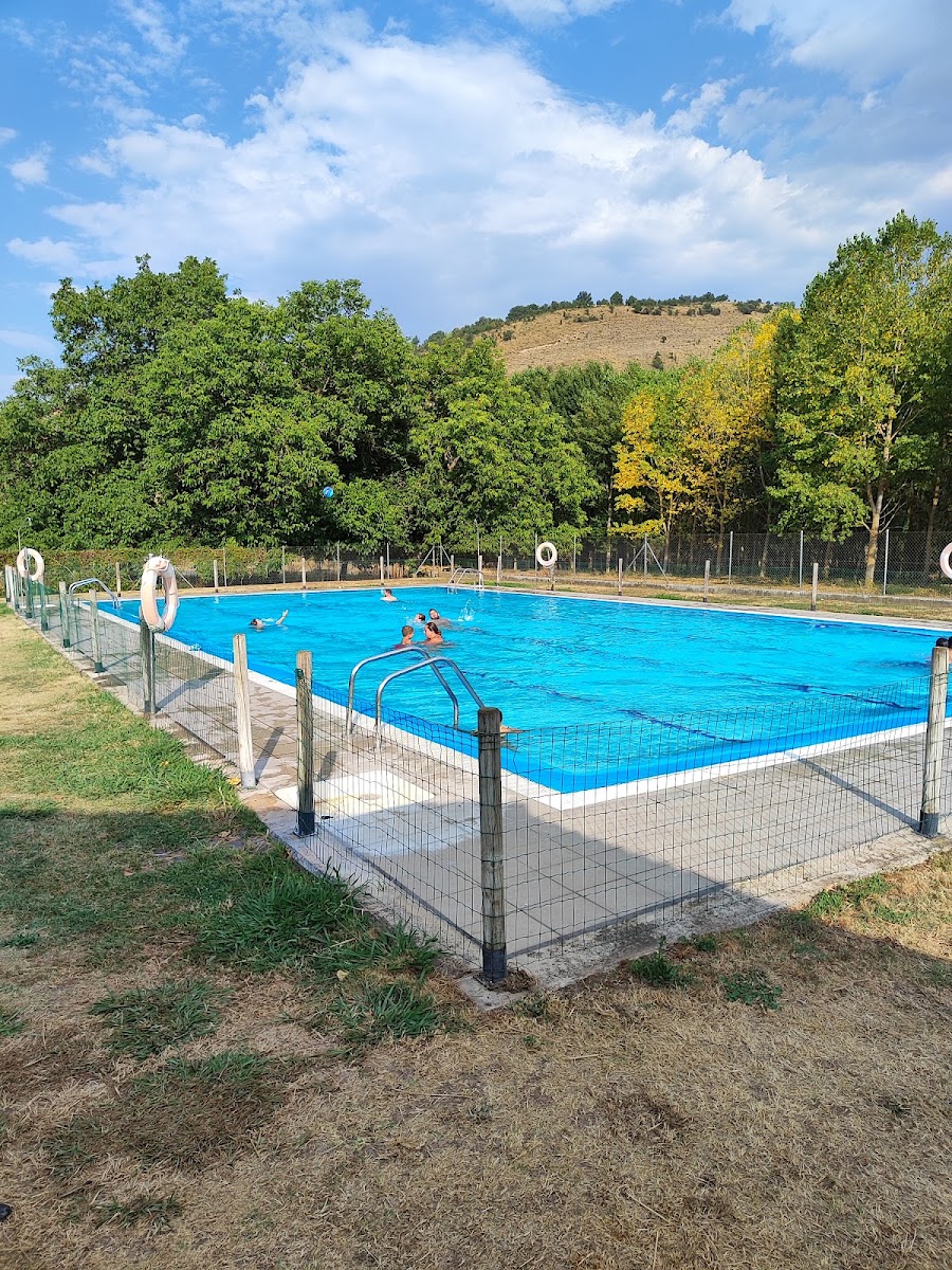 Piscina municipal Laguna de Cameros