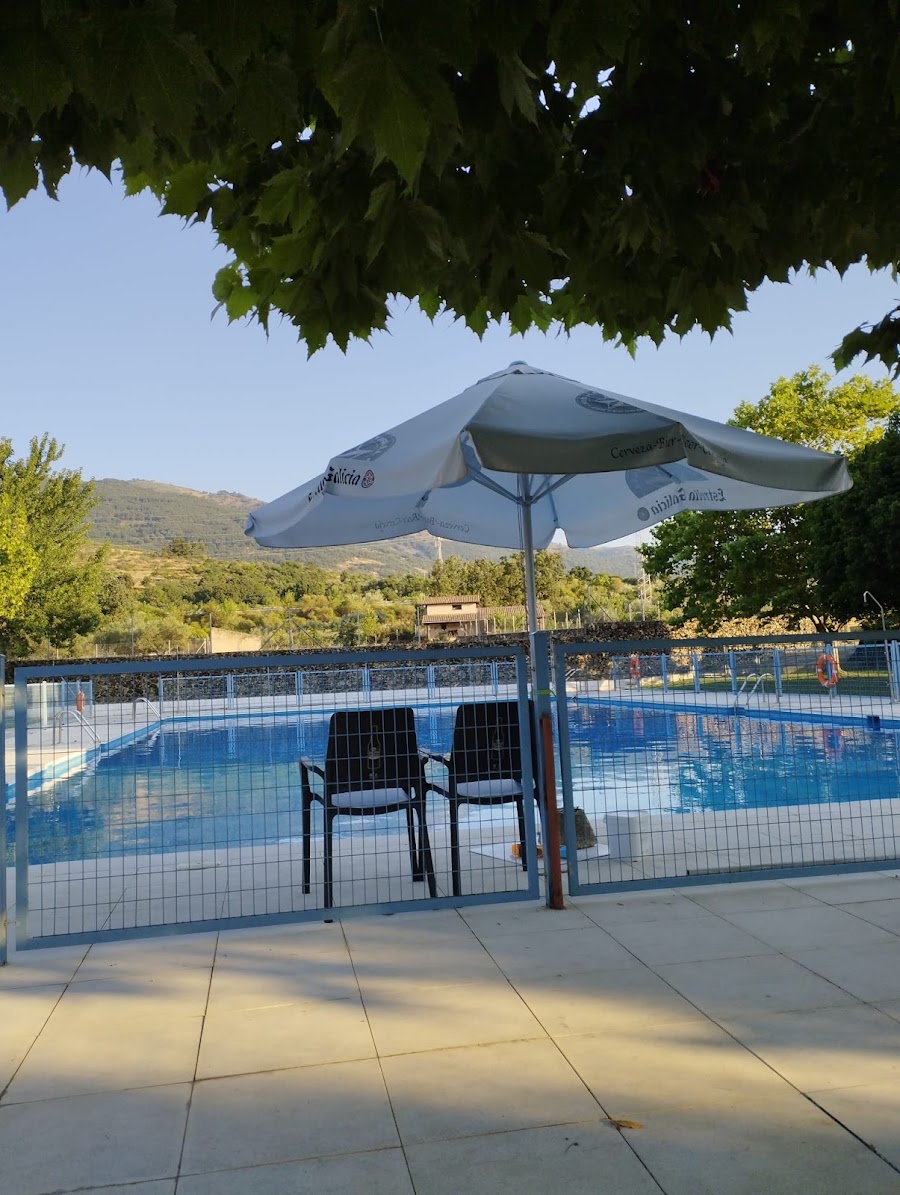 Piscina Municipal de Aldeanueva del Camino