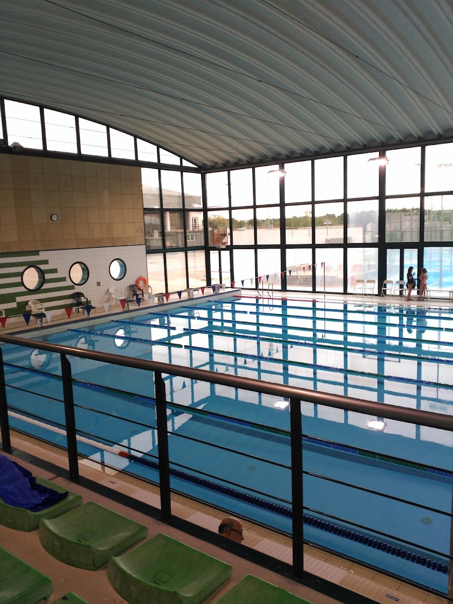 Piscina Coberta Municipal - Dr. Robert