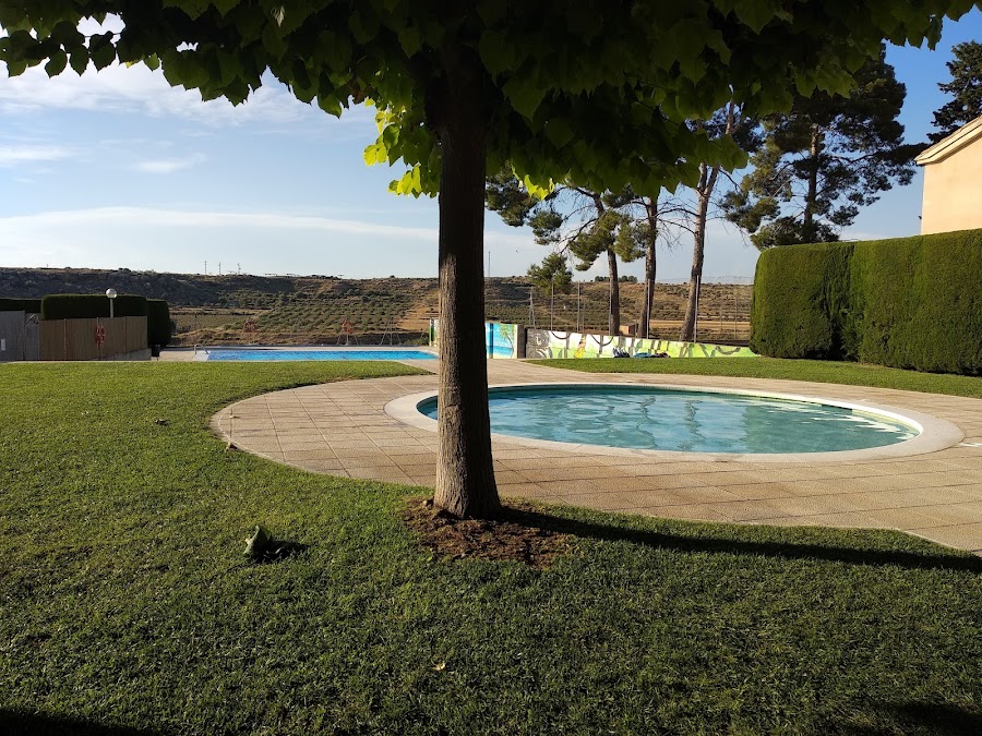 Piscina Municipal de Sarroca de Lleida