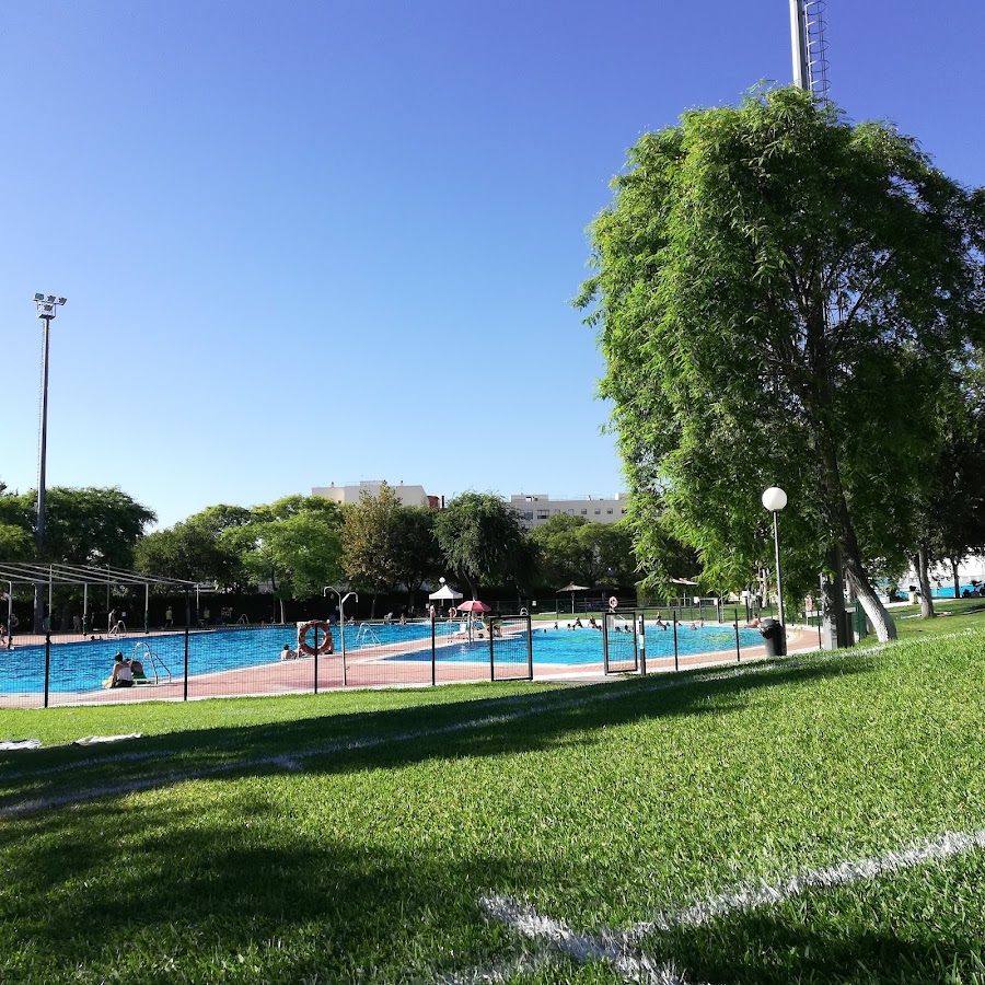 Piscina Pública Mairena