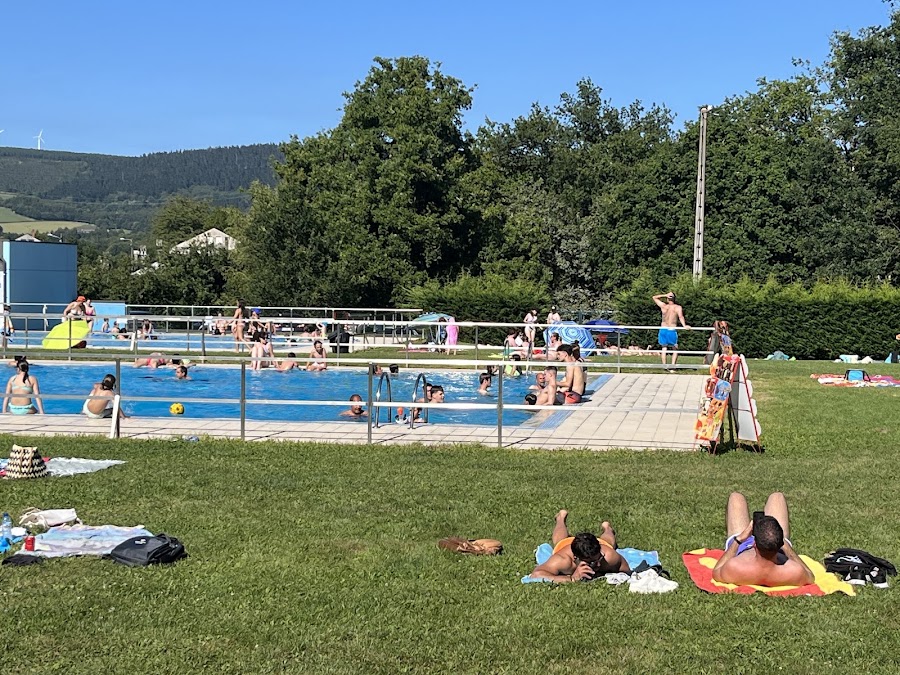 Piscinas Municipais de Castroverde