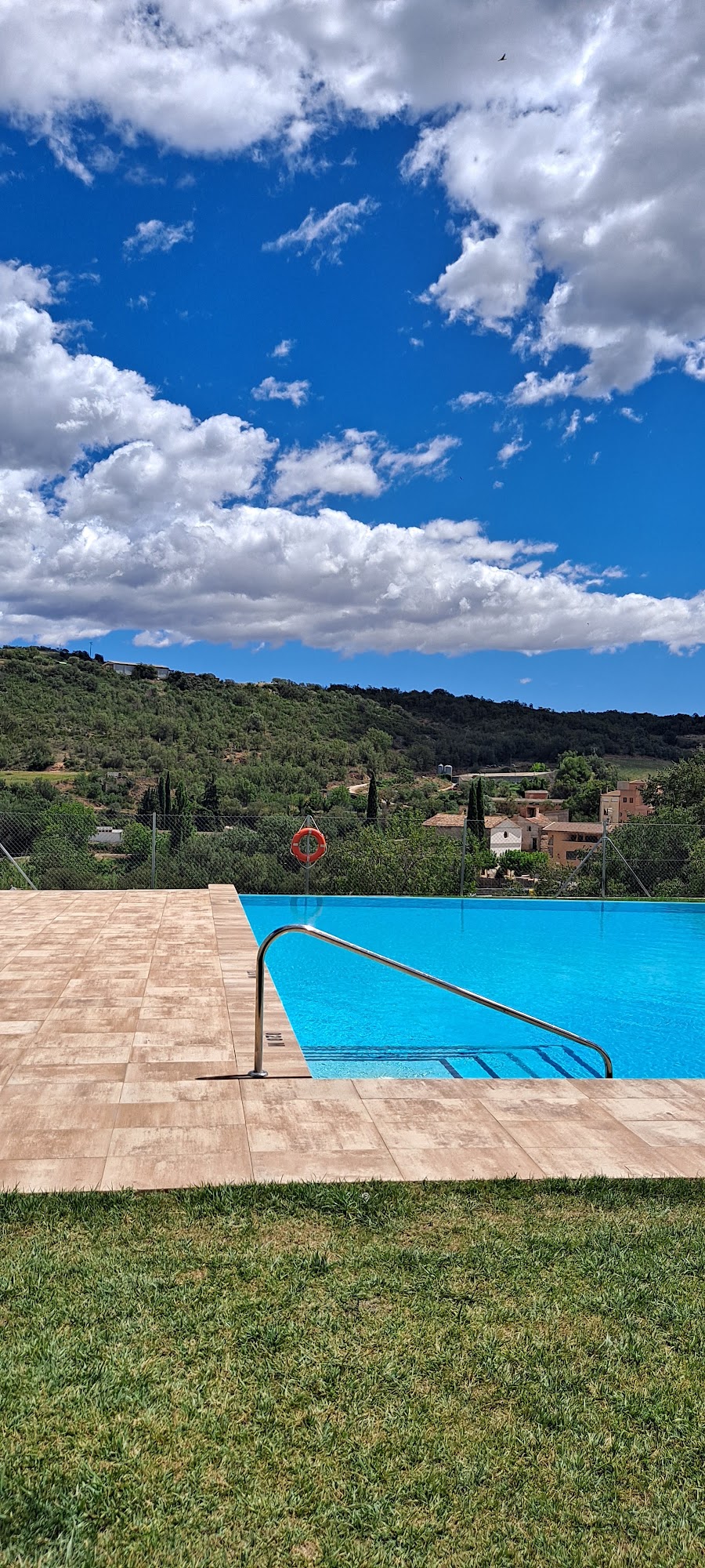 Piscina Municipal de les Avellanes