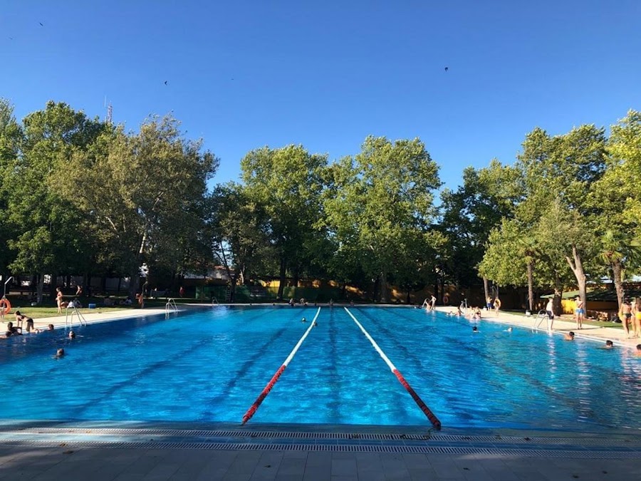 Piscina municipal de Baeza