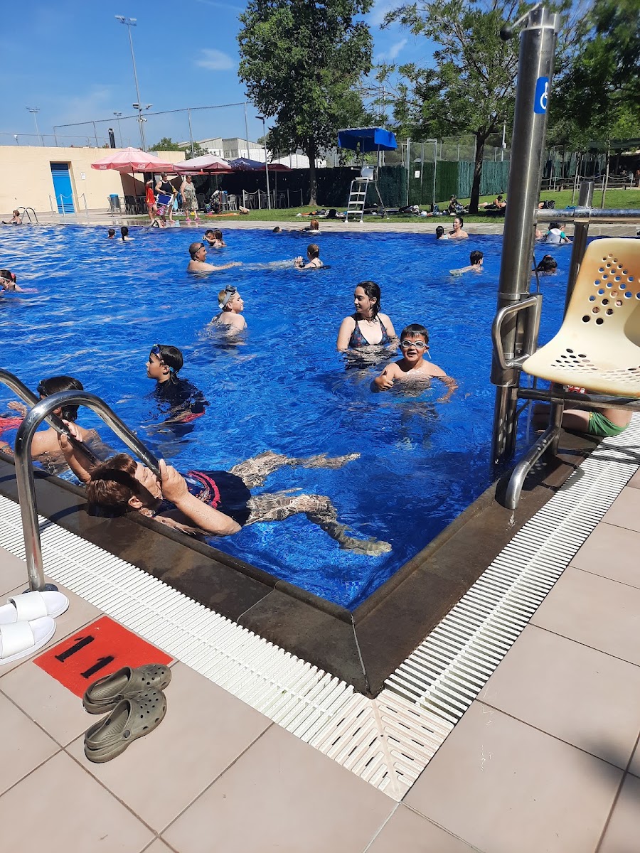 Piscina Obrascon