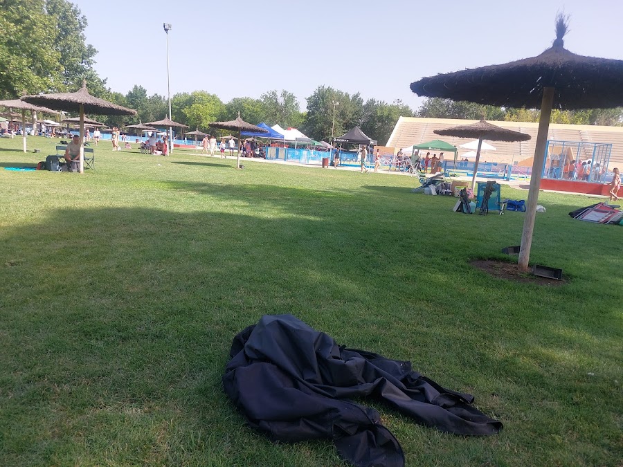 Piscina 50 m.