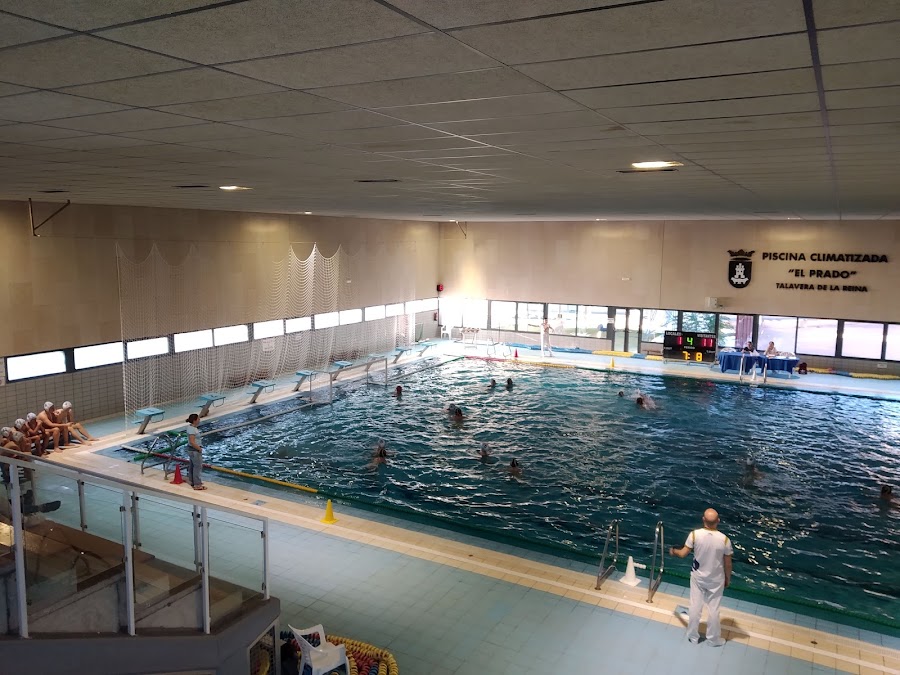 Piscina Cubierta Municipal